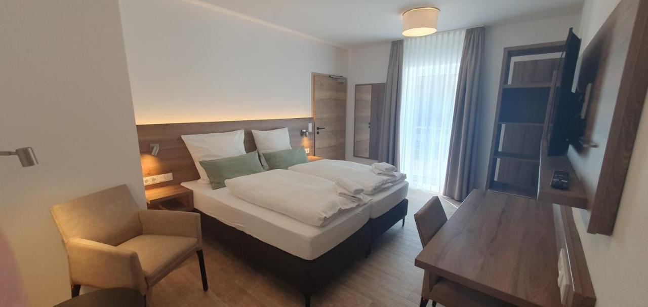 Neuhof  Landhotel Imhof מראה חיצוני תמונה